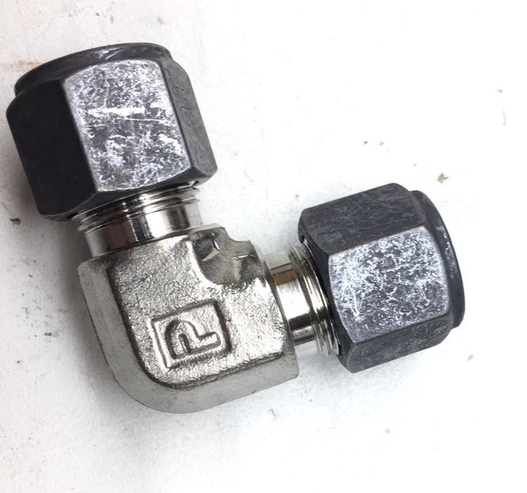 Codo de compresión de acero inoxidable Parker CPI 6-6-EBZ-SS de 90 grados, 3/8" x 3/8", cantidad