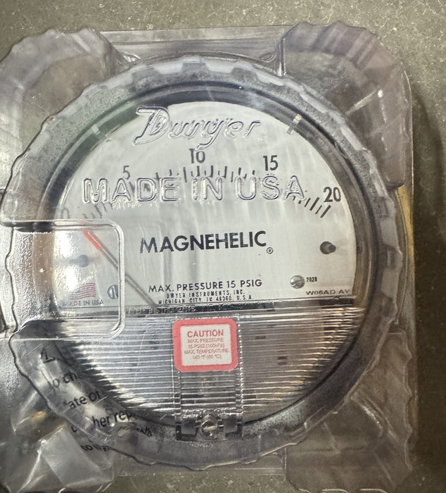 Dwyer 2020 Magnehelic Differential Pressure Gauge Range 0-20" WC INH2O 102012