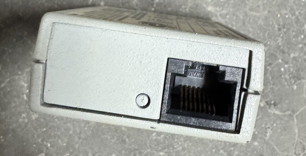 Transceptor CentreCOM AT-210T AUI RJ-45 Cisco 2509 2511 2500 210T