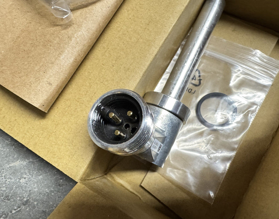 BALLUFF BARU BES05ZH / BES 516-200-S8 Sn=2mm 20-250V AC/DC BES516200S8 2.875"