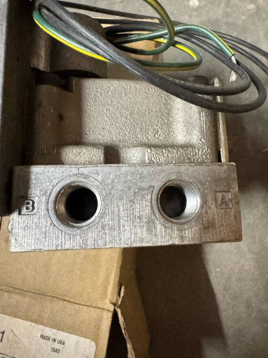 CCJ125B01 VÁLVULA SOLENOIDE DE FUELLE PARKER SCHRADER 1/4" NPT 120 V CA VAC-150 NEUMÁTICA