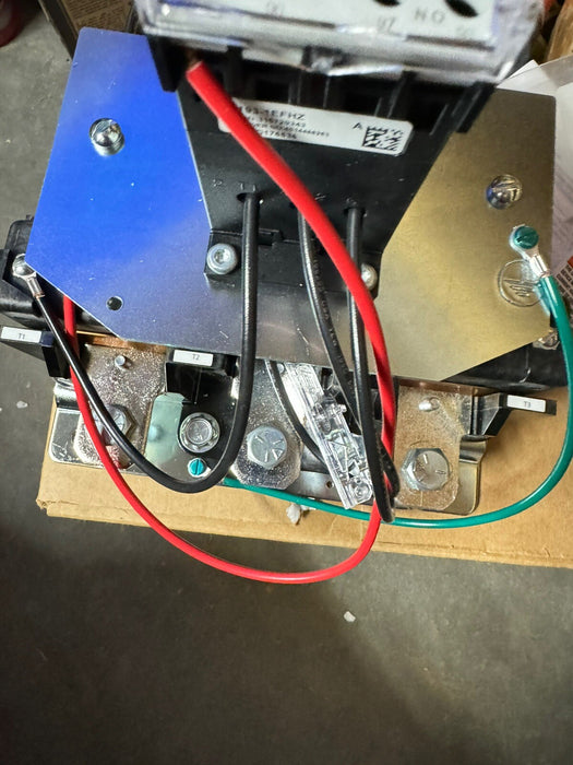 BARU Dalam Kotak Allen Bradley 592-1EFHE SER C E1 PLUS Relay Lebihan Julat 30-150 Amp
