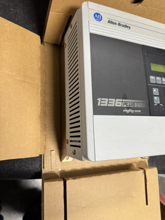 1336 PLUS II VFD 1336F-BRF10-AA-EN-HCS2 BAHARU ALLEN BRADLEY