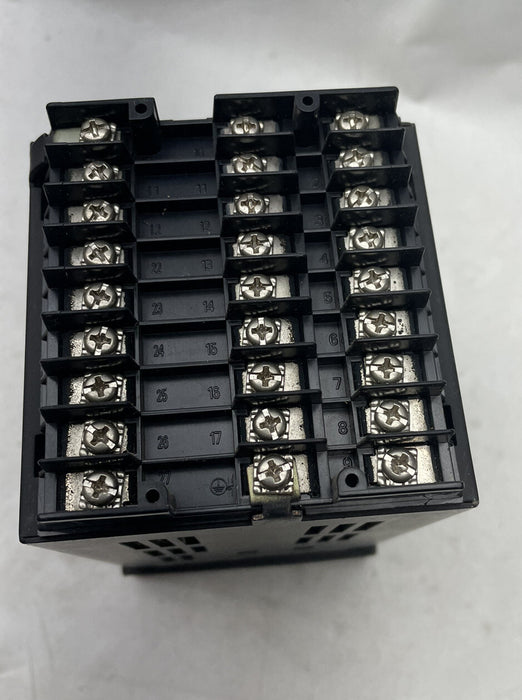HONEYWELL UDC3300 PENGAWAL SUHU UDC330E-KE-203-21-000000-00-0 90-250VAC BARU