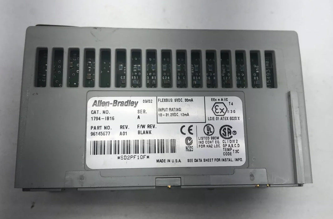 MÓDULO DE ENTRADA DE DISIPADOR DE 24 V CC ALLEN BRADLEY 1794-IB16 Y BASE DE TERMINALES 1794 TB3