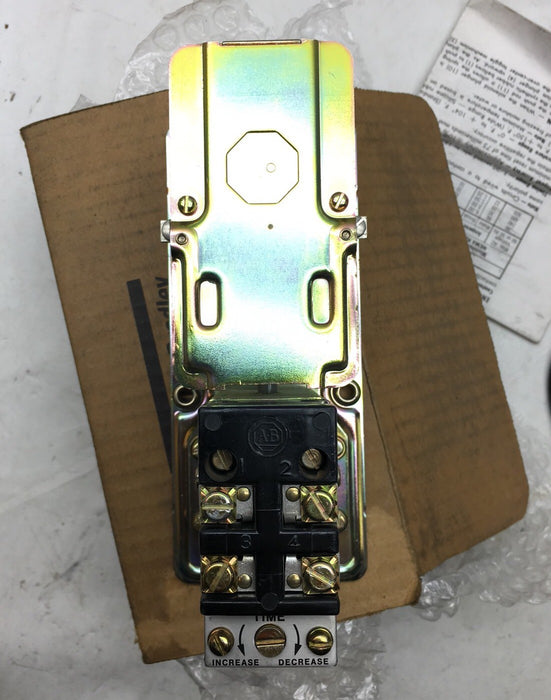 NUEVO Allen Bradley 849ZOD32 849-ZOD32 Ser B Relé temporizador neumático con retardo de encendido