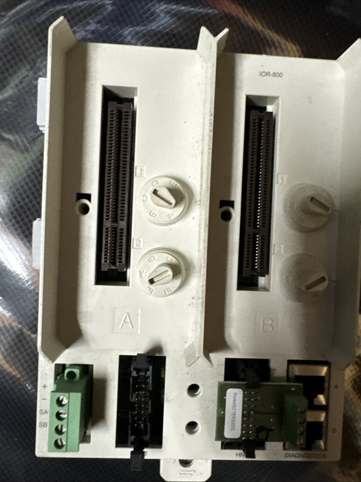 Base de montaje para puerta de enlace de E/S Harmony S800 IOR800 ABB PHBIOR8000N200 IOR800 DCS S+