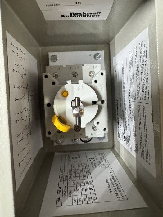 ALLEN BRADLEY 194E-FA40 / 194EFA40 NUEVO EN CAJA