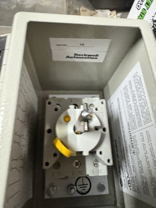 ALLEN BRADLEY 194E-FA40 / 194EFA40 NUEVO EN CAJA