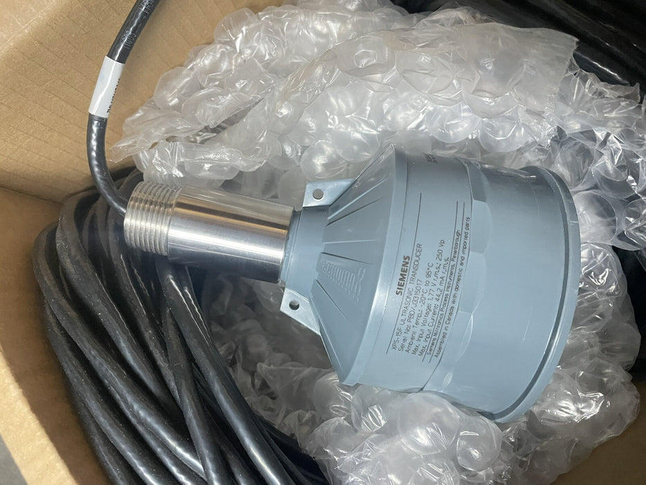 NUEVO 1P7ML11711EA10 XPS-15F SIEMENS MILLTRONICS INSTRUMENTOS DE PROCESO ECHOMAX 50M