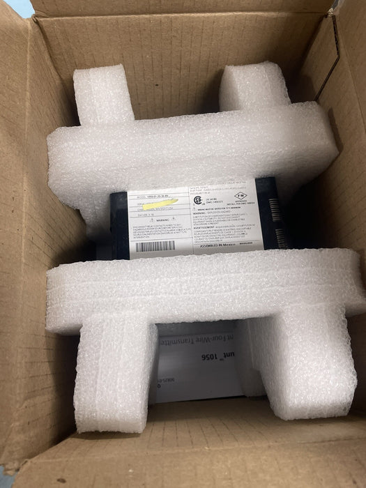 NUEVO 1056-01-20-38-AN ANALIZADOR EMERSON ROSEMOUNT 1056 115-230 VCA CONDUCTIVIDAD PH