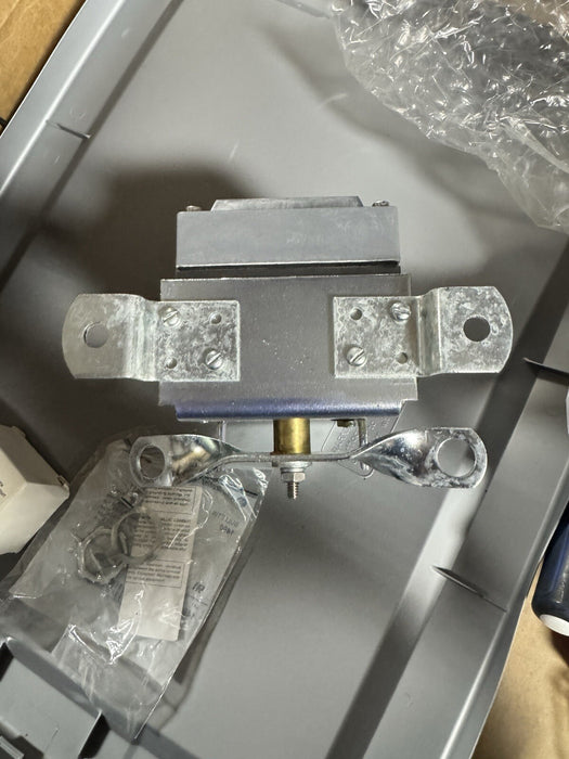 840-A42 ALLEN BRADLEY FLOAT SWITCH BARU YANG TIDAK DIGUNAKAN BOLEH TUKAR UNTUK SUMP ATAU TANGKI