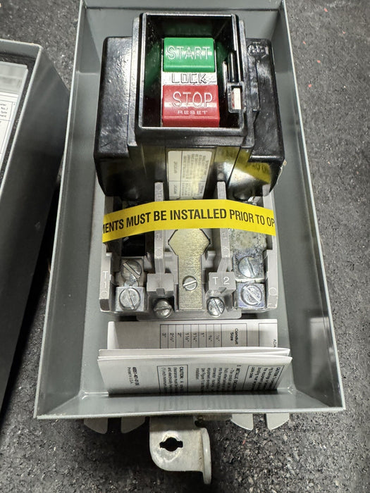 NEW  609-BJX SEALED ALLEN-BRADLEY 1 PHASE AC MANUAL STARTER NEMA TYPE 12