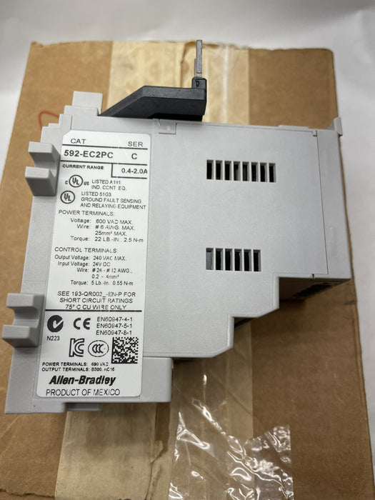 E3 Plus NUEVO 592-EC2PC RELÉ DE SOBRECARGA ALLEN BRADLEY 592EC2PC /C .4-2 Amp NIB
