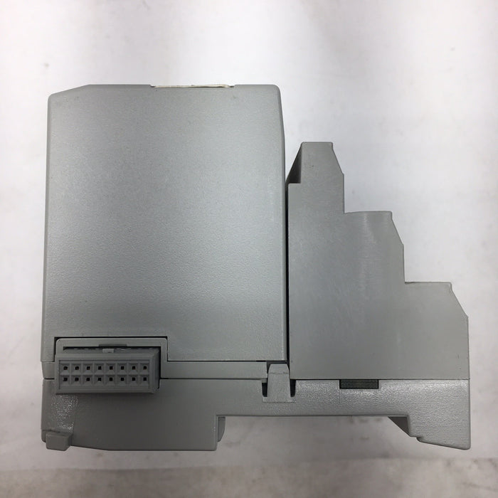 MÓDULO DE ENTRADA DE DISIPADOR DE 24 V CC ALLEN BRADLEY 1794-IB16 Y BASE DE TERMINALES 1794 TB3