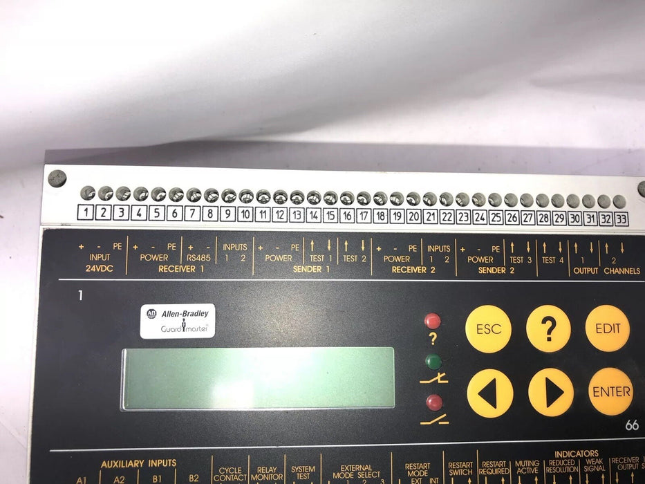 NUEVO MÓDULO DE BARRERA DE LUZ DE SEGURIDAD ALLEN-BRADLEY 440L-M8100 24 VCC 440L M8100