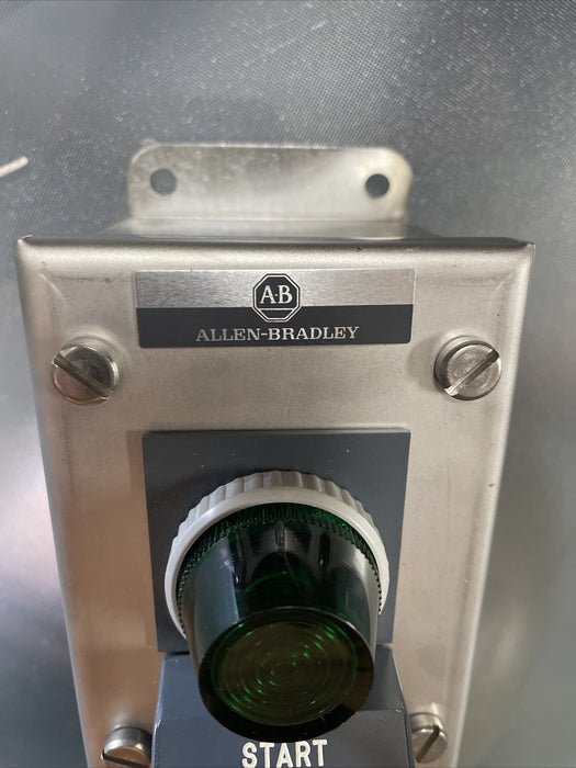 Hijau BARU 800H-2HAR4 ALLEN BRADLEY STAINLESS STEEL PUSH BUTTON STESEN NNB