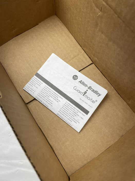 NUEVO 440E-L22BNSL INTERRUPTOR DE CUERDA DE ACERO INOXIDABLE GUARDMASTER LIFELINE 4 ALLEN BRADLEY