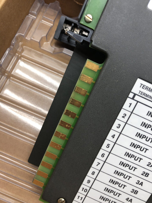 Modul Input Digital 120V Terpencil Allen-Bradley 1771-ID16 Baharu BACA