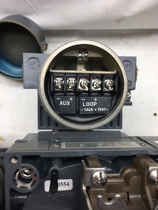 Fisher BARU FIELDVUE DVC6005 PNEUMATIC VALVE POSITIONER 4-20ma INPUT PT-PT NNB