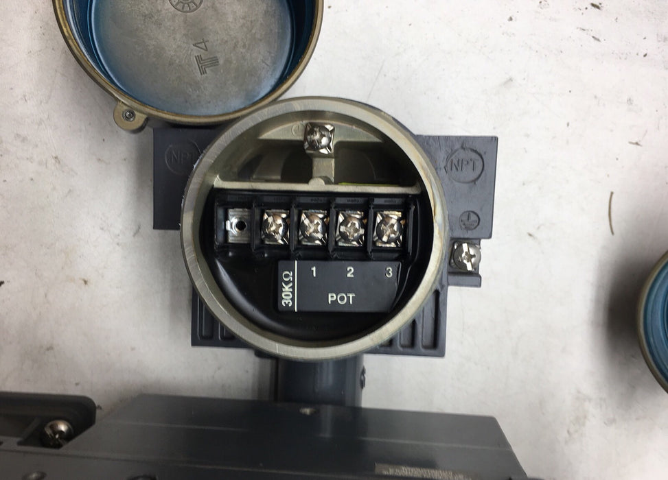 Fisher BARU FIELDVUE DVC6005 PNEUMATIC VALVE POSITIONER 4-20ma INPUT PT-PT NNB