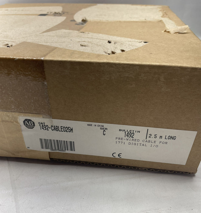 Kilang Baharu Dimeterai 1492CABLE025M ALLEN BRADLEY 1492-CABLE025M 1771 Kabel I/O