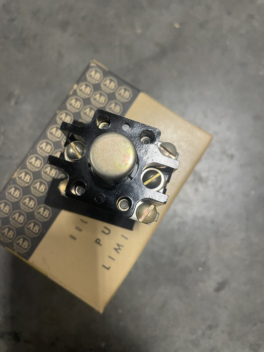 Nuevo conjunto de contacto de interruptor de límite de repuesto Allen Bradley 801-BSC107 BSC10