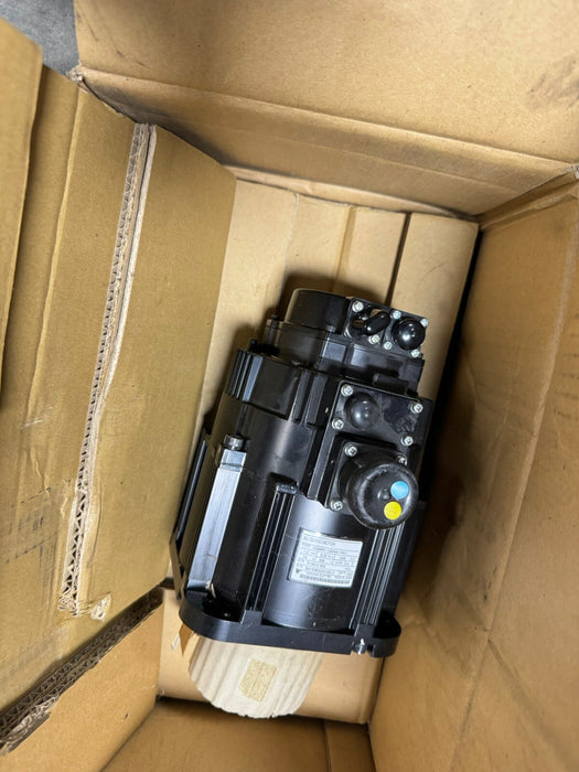 Baharu Dalam Kotak YASKAWA SGMRV-13ANA-YR11 AC Servo Motor SIGMA 5 1.3KW 156009-3 SGMRV