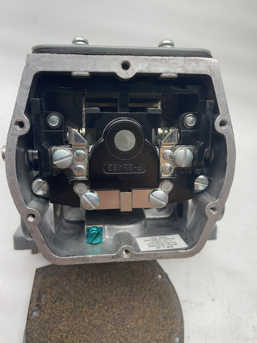 NUEVO 808-M1 Allen Bradley Style M Interruptor de baja velocidad/cero 50-1000 RPM NNB NO