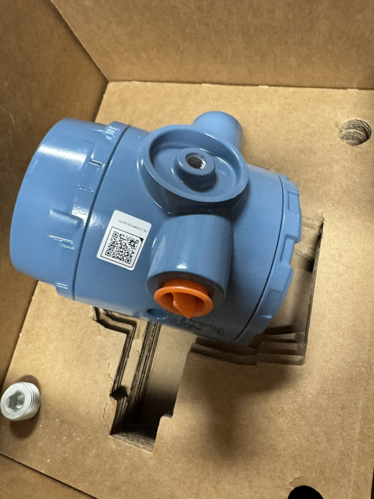 NUEVO TRANSMISOR DE TEMPERATURA ROSEMOUNT EMERSON 3144P 3144PD1A1NAB4M5 NIB