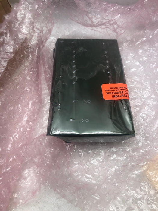 NUEVA TARJETA DE AMORTIGUACIÓN DE CC ALLEN BRADLEY 1336-SN-SP8B 2003 PIEZAS DE LA UNIDAD VFD 1336 NIB