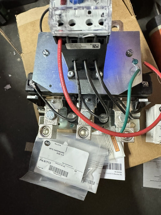 Relé de sobrecarga Allen Bradley 592-1EFHE SER C E1 PLUS, rango de 30 a 150 amperios, nuevo en caja