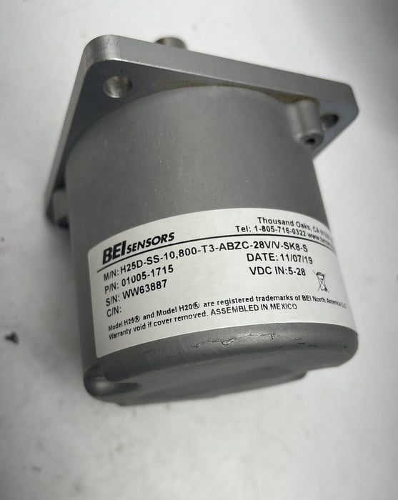 Codificador de sensor BEI ligeramente usado H25D-SS-10,800-T3-ABZC-28V/V-SK8-S N.° de pieza 010051715