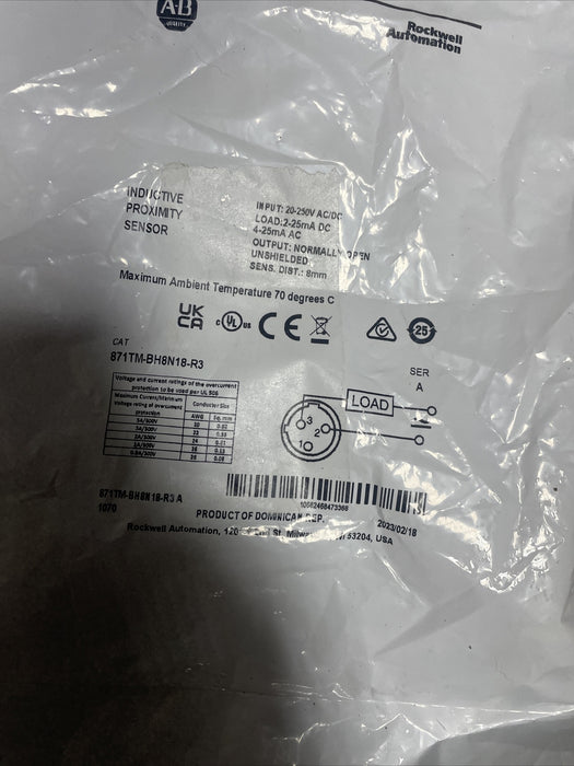871TM-BH8N18-R3 Kilang Baharu Dimeterai Allen Bradley Sensor Jarak