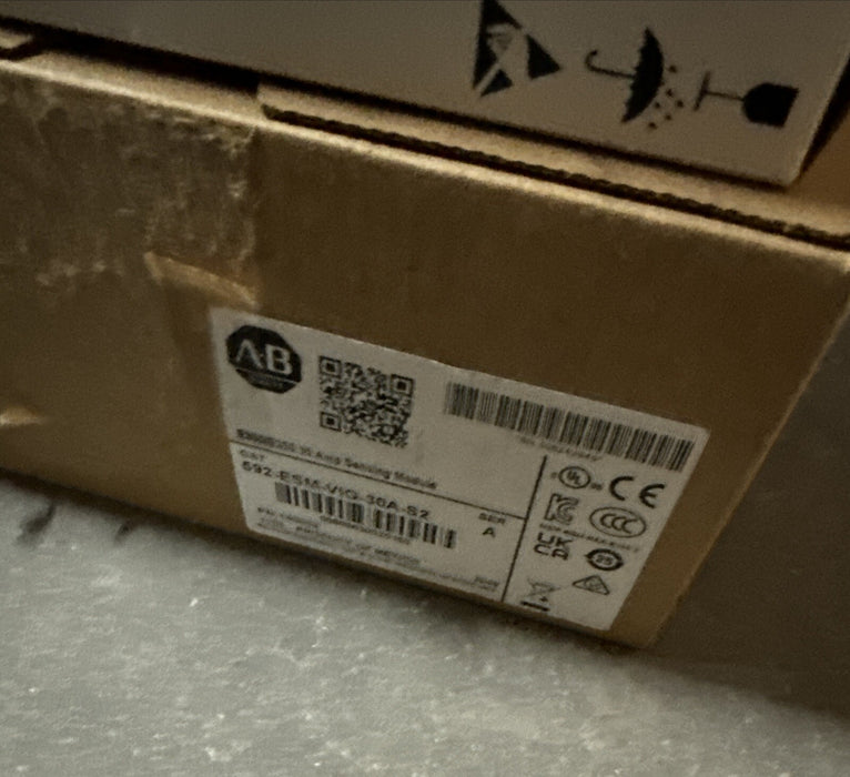 ALLEN BRADLEY E300 193-ECM-DNT 193-EIO-63-24D 592-ESM-VIG-30A-S2 SOBRECARGA E3
