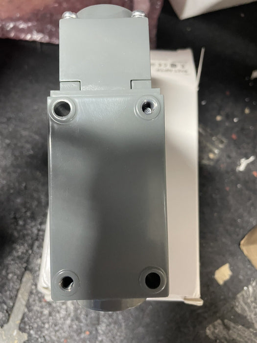 Suis Had 802T-NPTP 2022 Jenama Allen Bradley 802T-NPTP /J