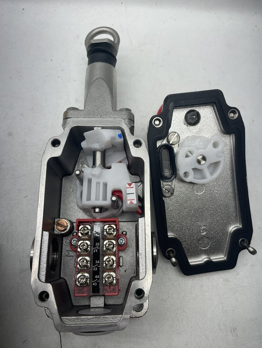 NUEVO 440E-L22BNSM GUARDMASTER LIFELINE4 INTERRUPTOR DE CUERDA DE ACERO INOXIDABLE PARA PARADA DE EMERGENCIA