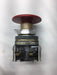 Botón pulsador Allen Bradley 800T-D6LQD2 con cabeza de hongo jumbo, 1 NC, pestaña de bloqueo roja
