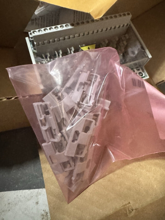 1492-IFM20F-F120-2 MÓDULO DE INTERFAZ DE FUSIBLES DE 20 PUNTOS ALLEN BRADLEY