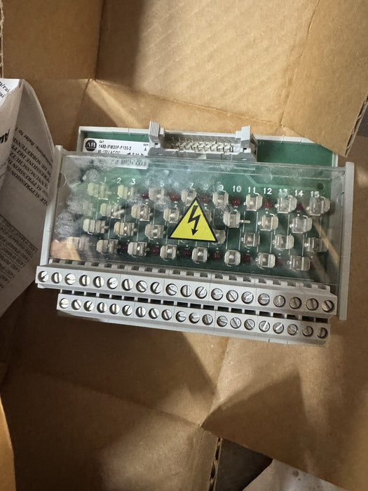 1492-IFM20F-F120-2 MÓDULO DE INTERFAZ DE FUSIBLES DE 20 PUNTOS ALLEN BRADLEY