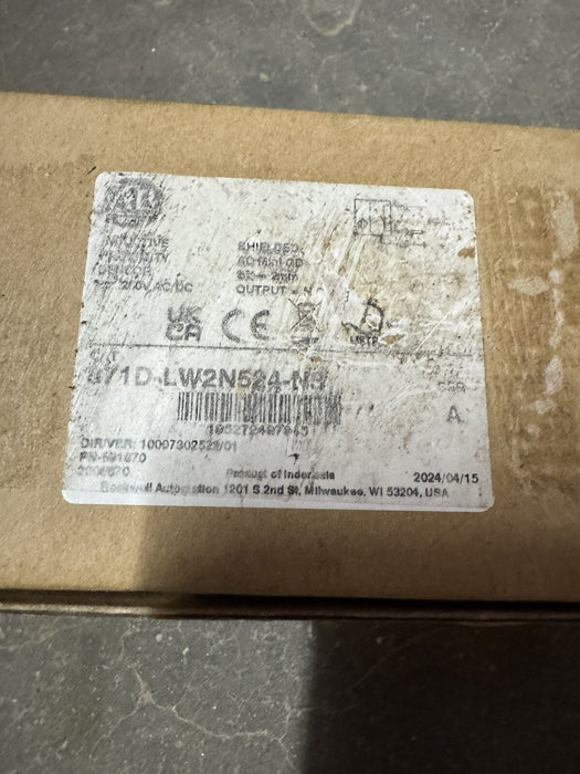 NUEVO SENSOR DE POSICIÓN DE CILINDRO ALLEN BRADLEY 871D-LW2N524-N3 Proximidad PN-691870