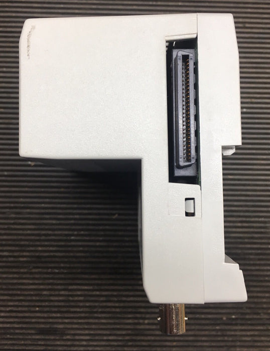 ADAPTADOR REPETIDOR ALLEN BRADLEY CONTROLNET 1786-RPA SER B