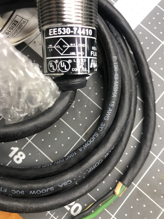 NAMCO / DANAHER CONTROLS EE530-74410 PXSW 30 mm de largo, 2-220 V CA, CBL sin carcasa