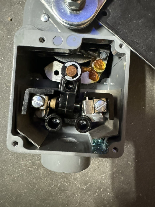 NUEVO interruptor de límite rápido 801-NX8 ALLEN BRADLEY