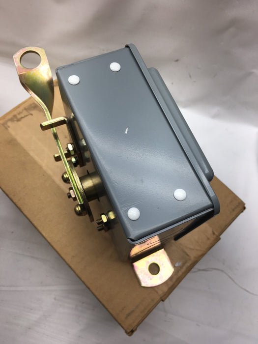 840-B1 Baharu Dalam Kotak Allen Bradley 840B1 AB 840 B1 Suis Terapung NIB
