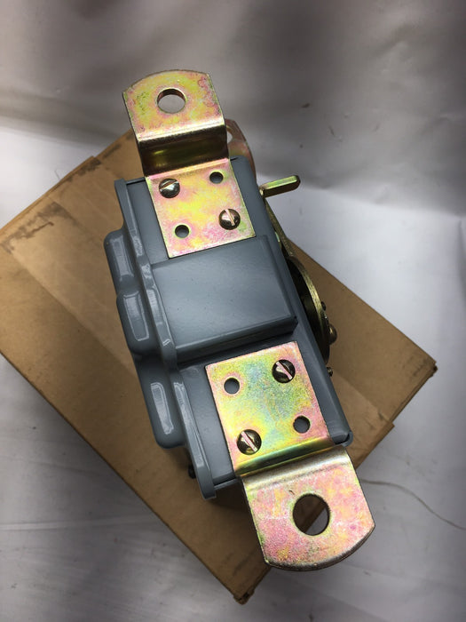 840-B1 Baharu Dalam Kotak Allen Bradley 840B1 AB 840 B1 Suis Terapung NIB