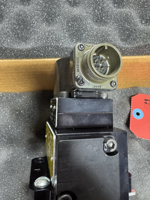 BD15BJJVD10 PARKER TWO STAGE SERVO VALVE 801234-BJJ-VR 10GPM 30/30ma BD15 3.5VDC