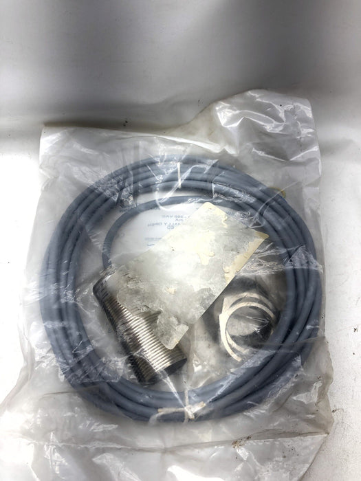 NUEVO SENSOR DE PROXIMIDAD INDUCTIVO ALLEN-BRADLEY 872C-A10N30-A5 SELLADO N.° 10 mm
