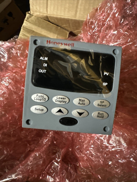 Controlador Honeywell UDC3500 nuevo sin usar DC3500-EE-1B20-110-00000-E0-0