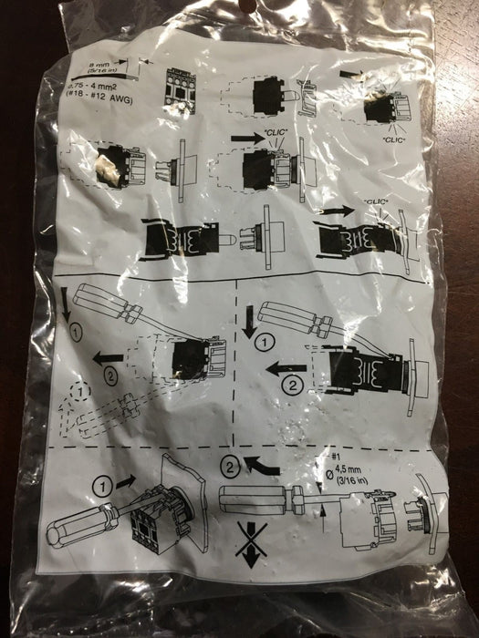 Módulo de alimentación con botón pulsador ALLEN BRADLEY 800E-4RL5
